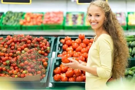 where are the cheapest groceries near me